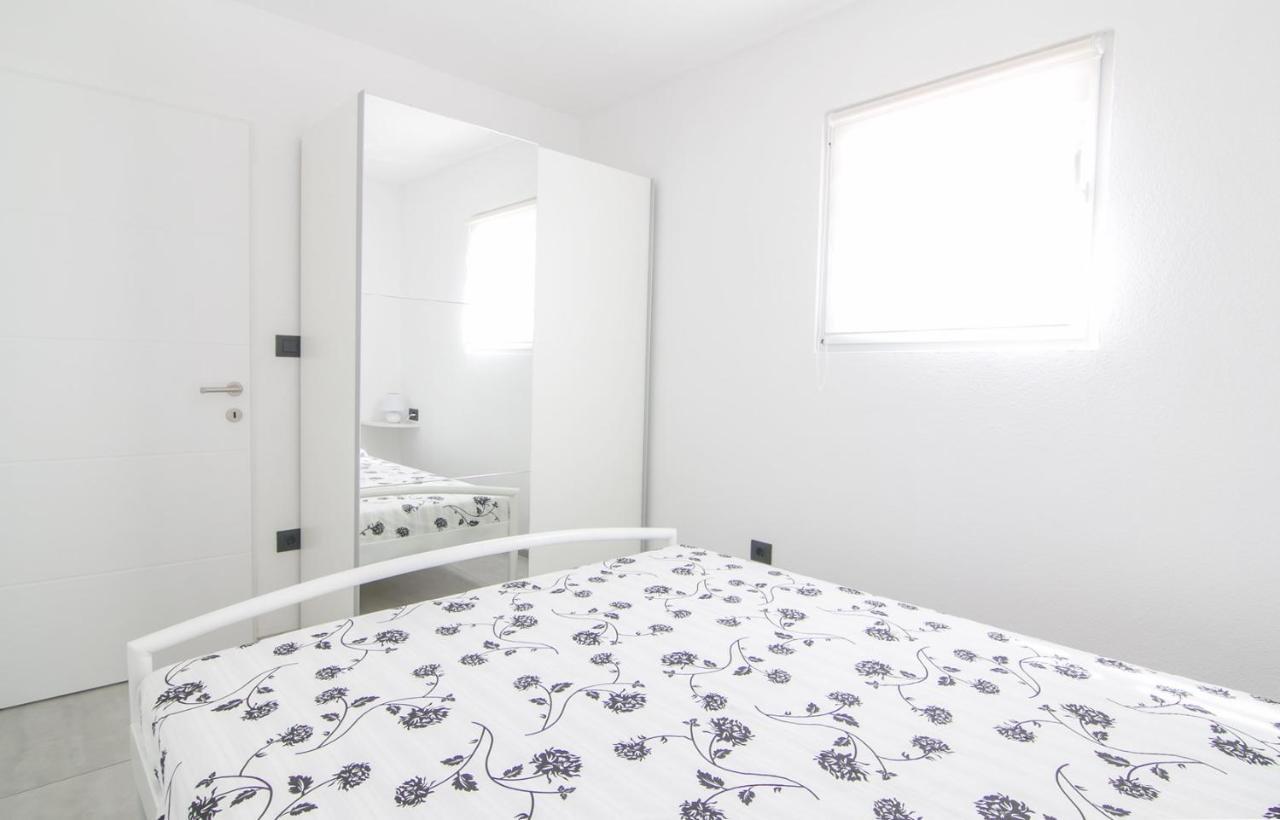 New Family 2 Bedroom Apartment Vodnjan Buitenkant foto